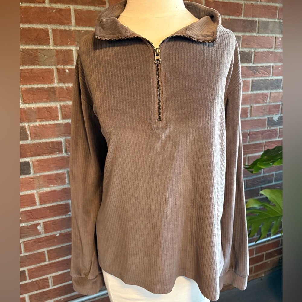 Livi Brown Quarter-Zip Pullover
